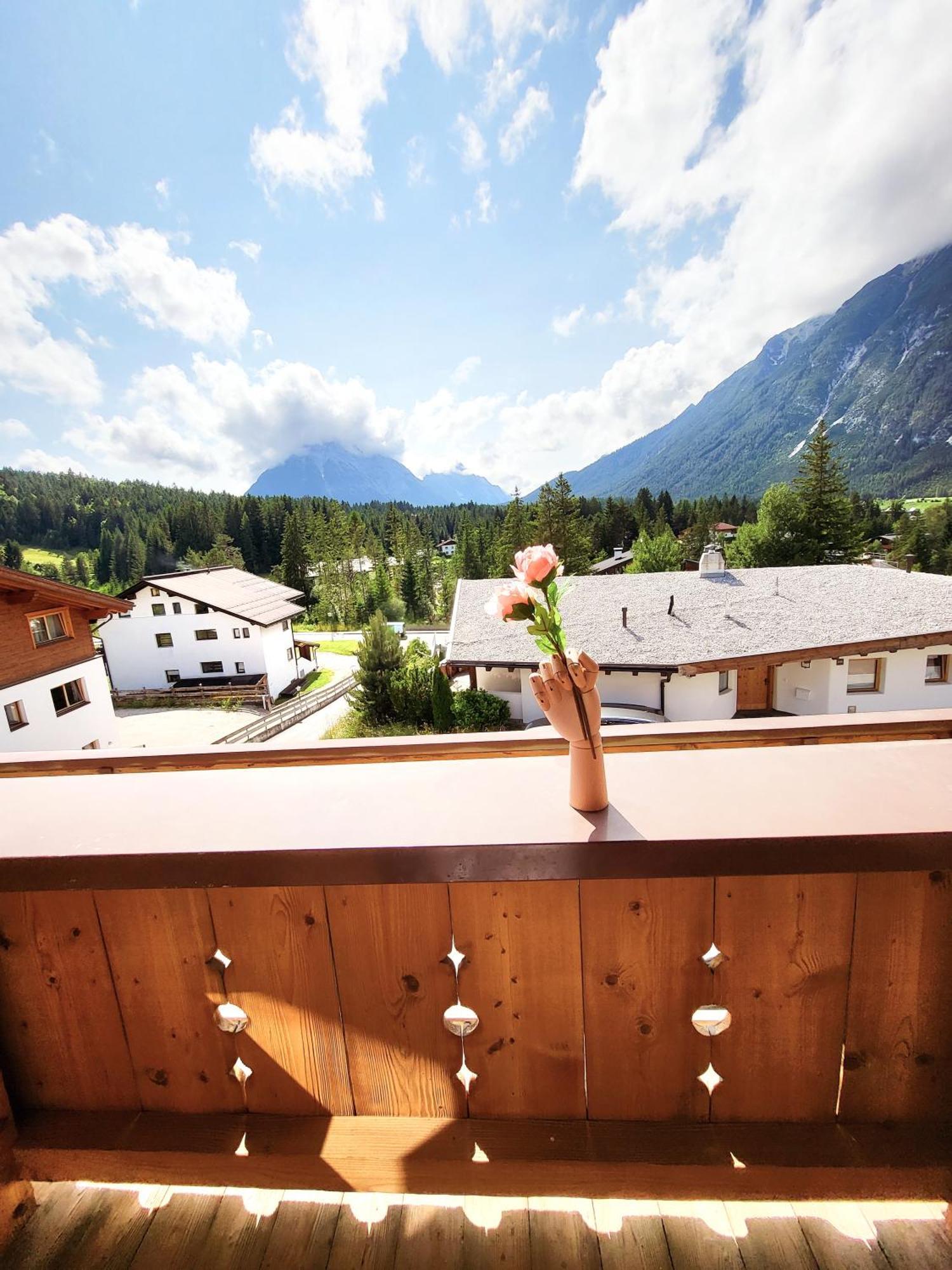Schickster Sky Lodge Leutasch Ngoại thất bức ảnh